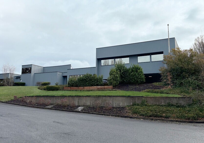 Primary Photo Of 5560 SW 107th Ave, Beaverton Office For Sale
