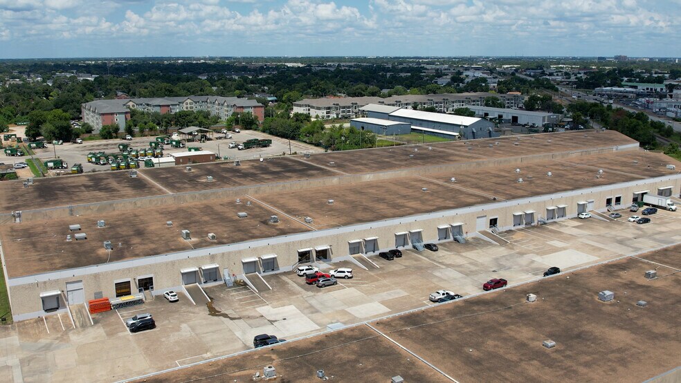 Primary Photo Of 1930-1998 Afton St, Houston Unknown For Lease