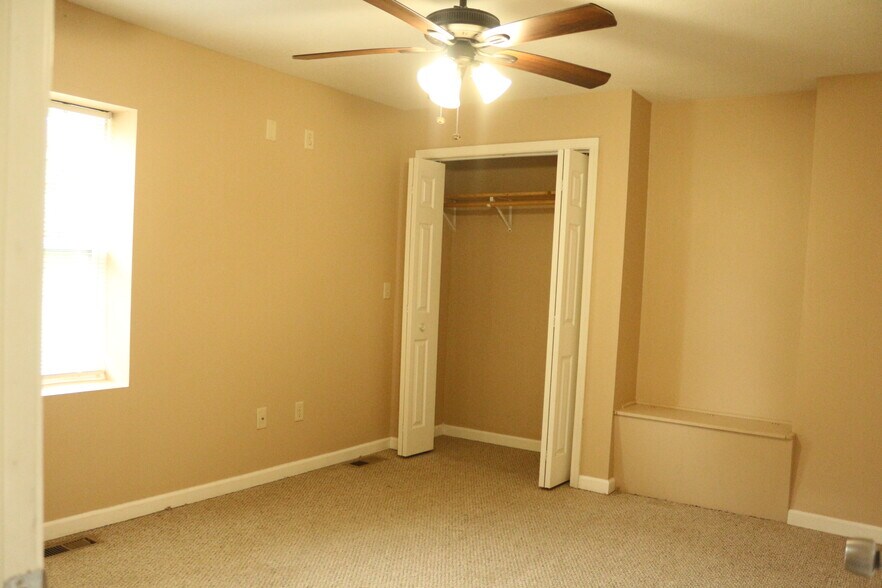More Photos Of 1708 S Main St, South Jacksonville Apartments For Sale
