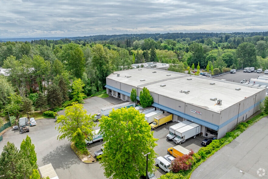 More Photos Of 1017 S 344th St, Federal Way Warehouse For Lease