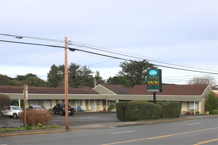 Primary Photo Of 940 Oregon Ave SE, Bandon Hotel For Sale