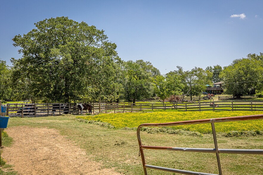 More Photos Of 26298 Hwy 105 W, Montgomery Land For Sale
