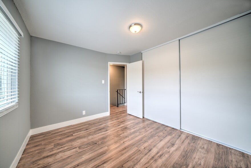 More Photos Of 28222 Lustig Ct, Hayward Apartments For Sale