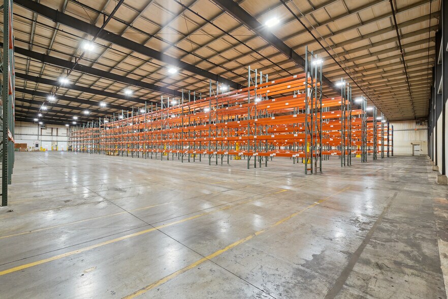 More Photos Of 2068 303rd Ave, Fort Madison Manufacturing For Lease