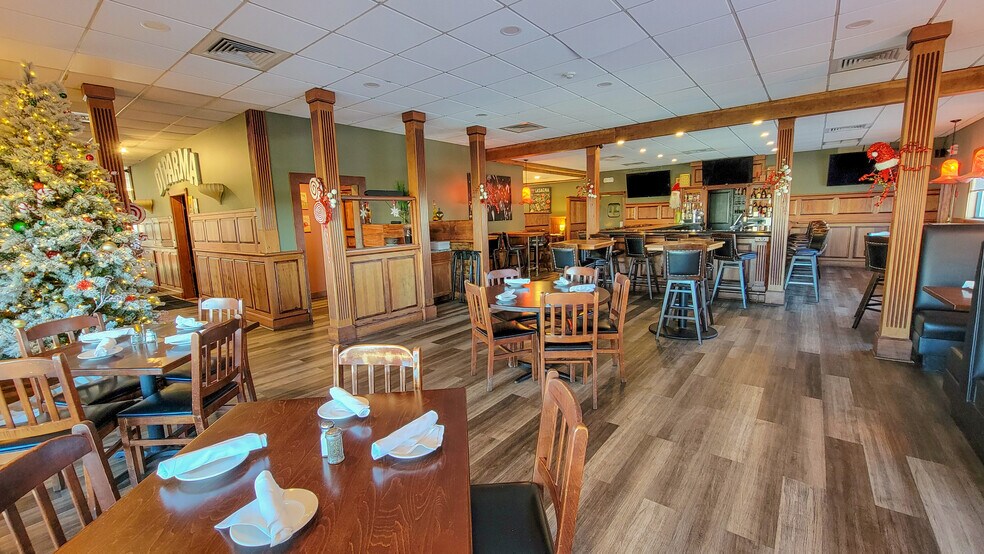 More Photos Of 175 Route 28, West Yarmouth Restaurant For Sale