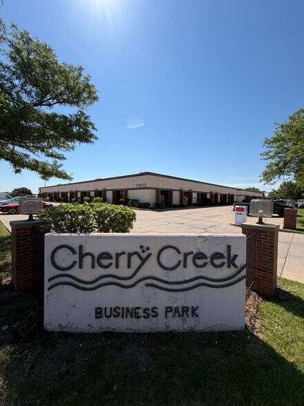 More Photos Of 7803 E Osie St, Wichita Research And Development For Lease