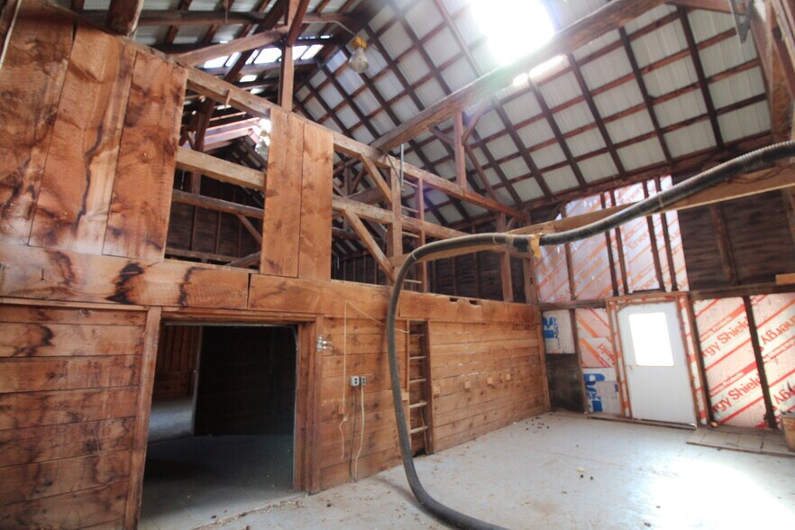More Photos Of 50 County Road 639, Bloomsbury Specialty For Lease