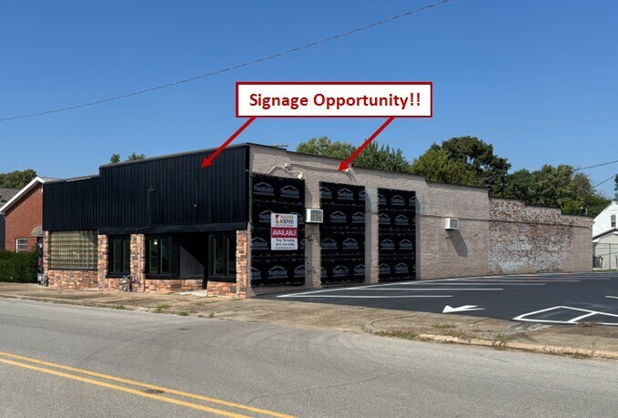 Primary Photo Of 1340 E Division St, Evansville Office For Lease