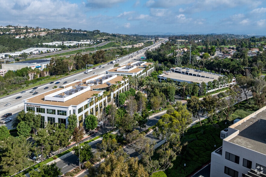 More Photos Of 27101-27201 Puerta Real, Mission Viejo Unknown For Lease