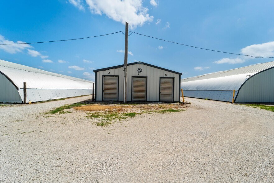 More Photos Of 2456 170th St, Fort Dodge Specialty For Sale