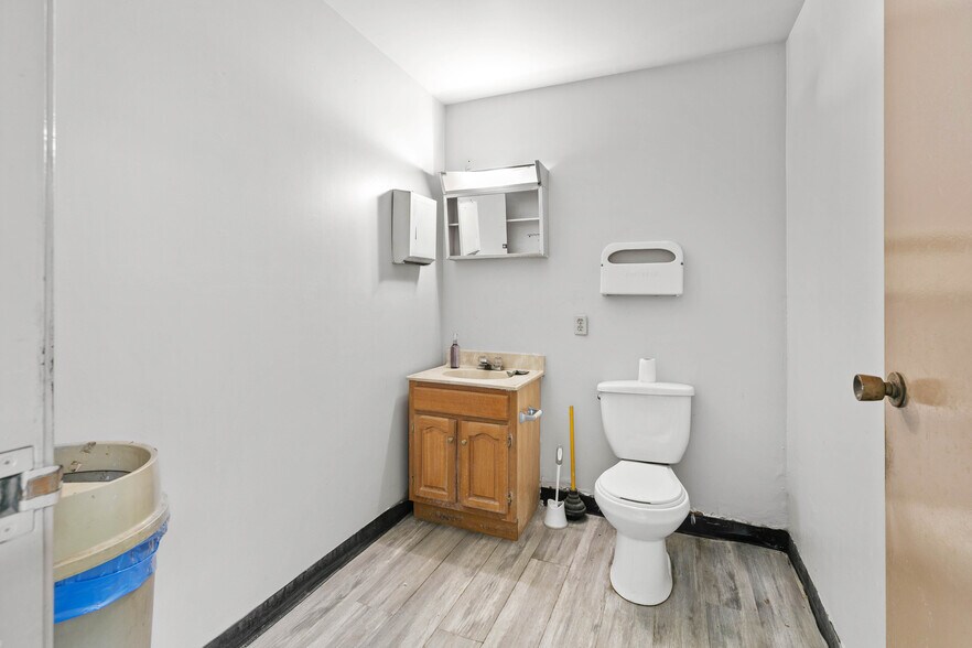 More Photos Of , Glendale Industrial For Sale