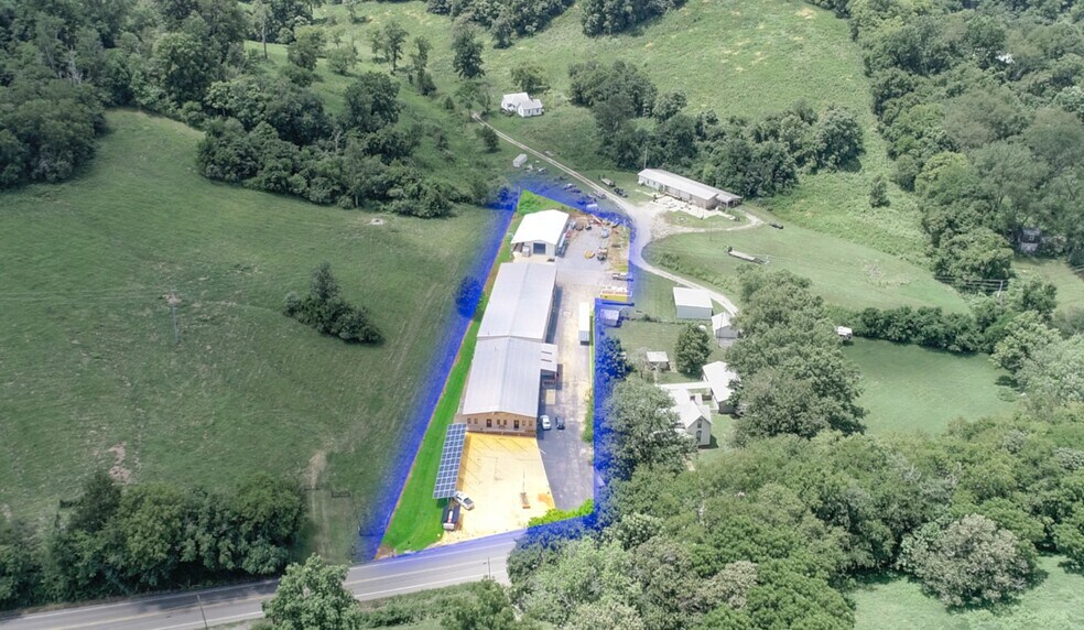 More Photos Of 2335 Columbia Hwy, Pulaski Industrial For Sale