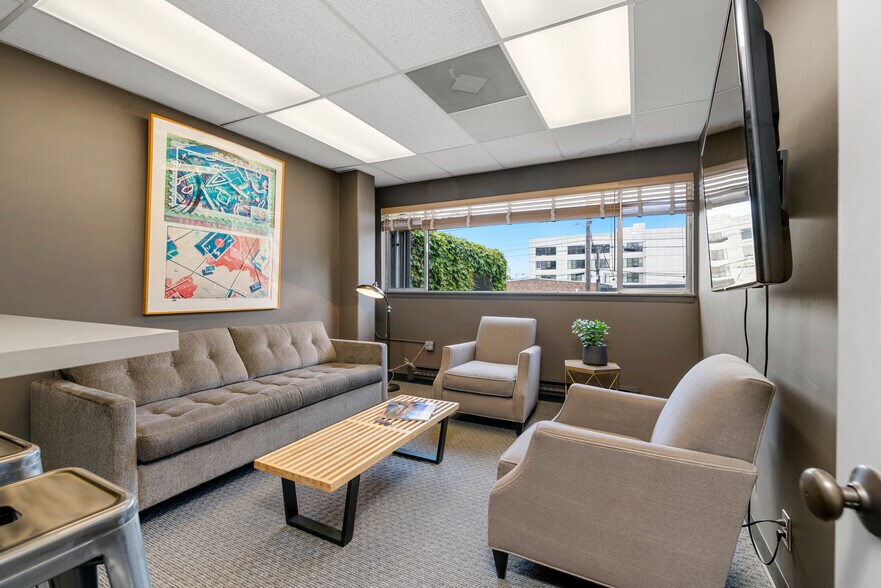 More Photos Of 1532 13th Ave, Seattle Office For Lease