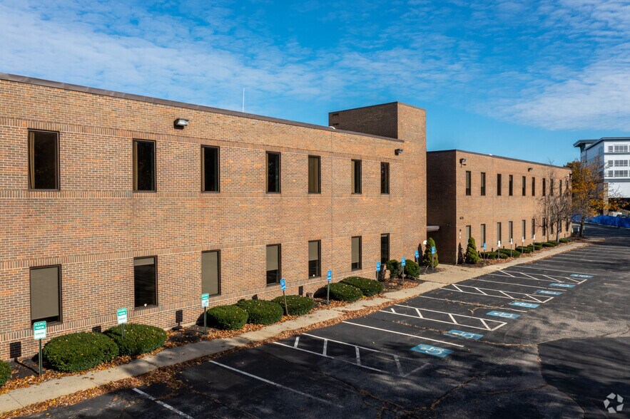 More Photos Of 1 Rounder Way, Burlington Office For Lease