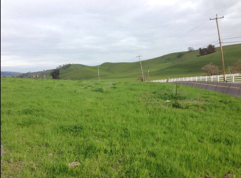 More Photos Of 5611 Johnston Rd, Pleasanton Land For Lease