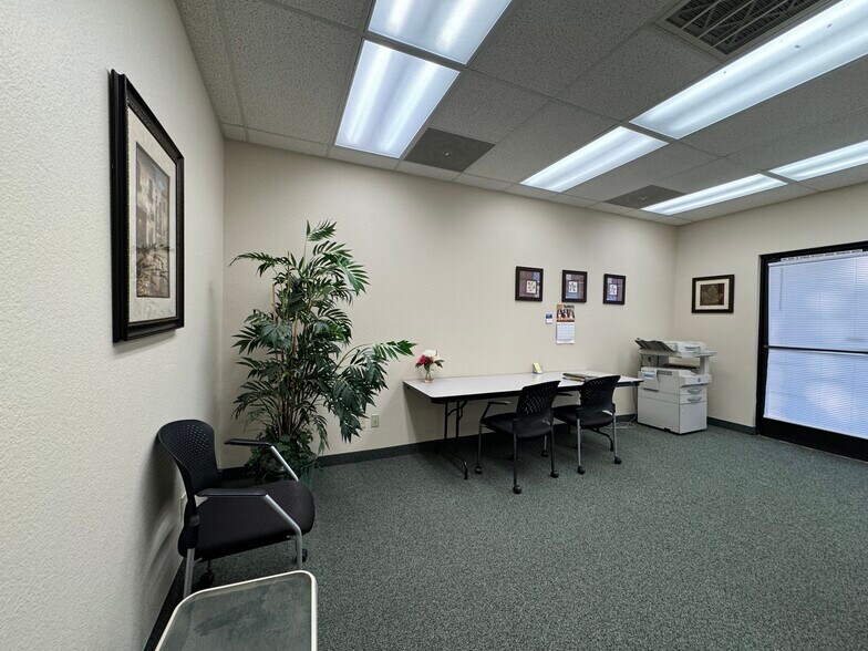 More Photos Of 1890 Park Marina Dr, Redding Office For Lease