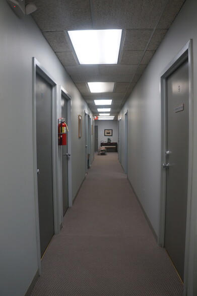 More Photos Of 53 E Ridgewood Ave, Ridgewood Freestanding For Sale