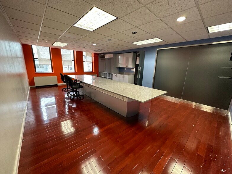 More Photos Of 41 Elizabeth St, New York Loft Creative Space For Sale