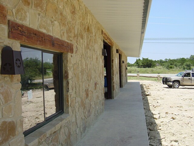 More Photos Of 120 Frog Pond Ln, Dripping Springs Freestanding For Lease