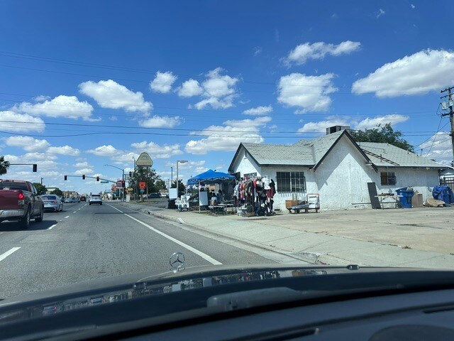 Primary Photo Of 18 S Chester Ave, Bakersfield Freestanding For Sale