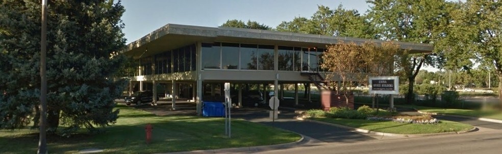 More Photos Of 5100 Edina Industrial Blvd, Edina Office For Lease