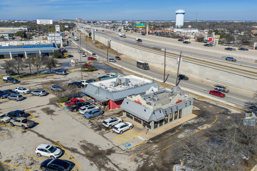 More Photos Of 13450 Research Blvd, Austin Unknown For Lease