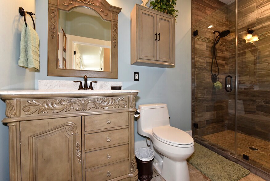 More Photos Of 315 Cedar St, New Ulm Specialty For Sale