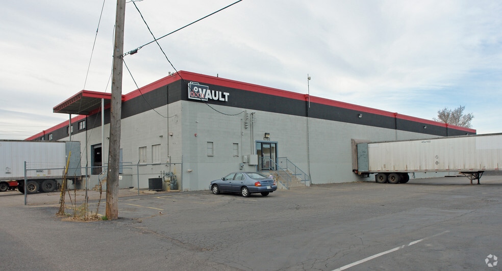 More Photos Of 6700 E 44th Ave, Denver Warehouse For Sale