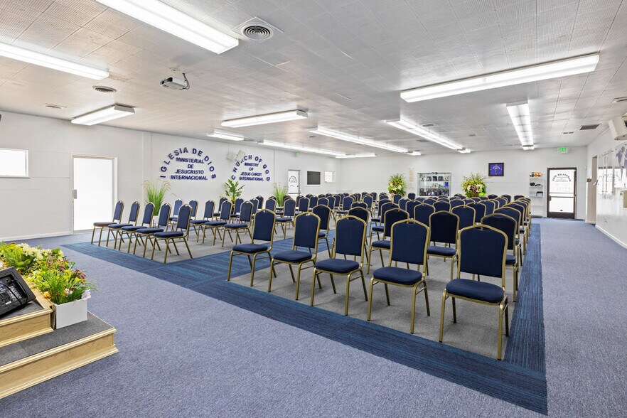 More Photos Of 4015 Railroad Ave, Pittsburg Medical For Sale