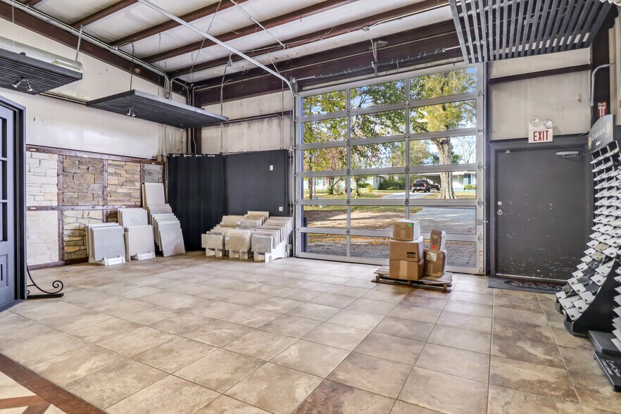 More Photos Of 4523 Judson Rd, Longview Storefront Retail Office For Sale