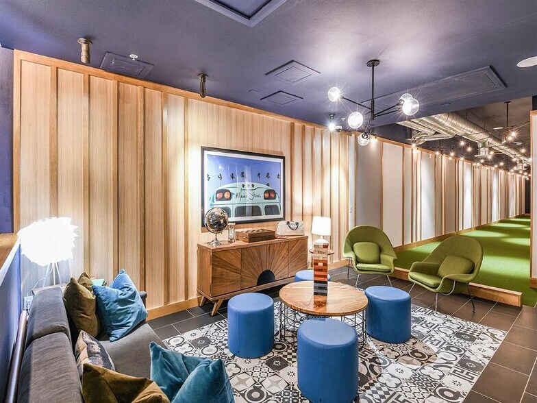 More Photos Of 1110 F St, San Diego Apartments For Lease