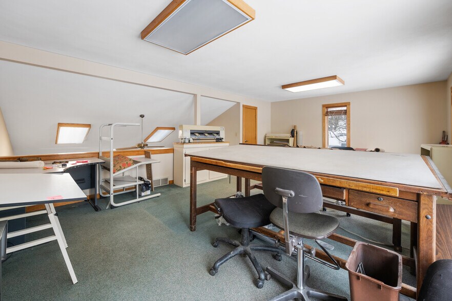 More Photos Of 8 Canton St, Baldwinsville Loft Creative Space For Sale