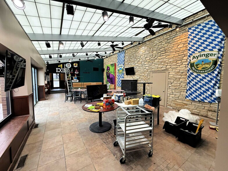 More Photos Of 421 Main St, Cedar Falls Restaurant For Sale