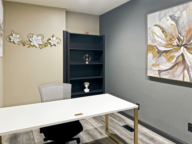 More Photos Of 1031 Lami St, Saint Louis Coworking Space