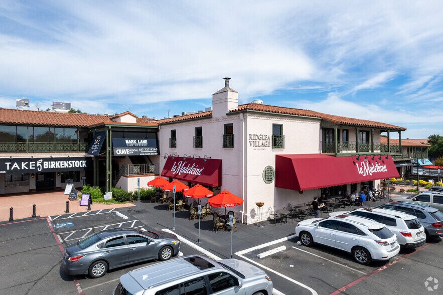 More Photos Of 6040 Camp Bowie Blvd, Fort Worth Unknown For Lease