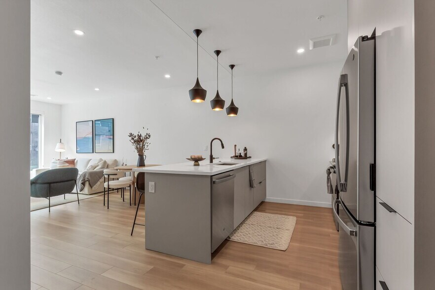 More Photos Of 1380 Uvalda St, Aurora Apartments For Lease