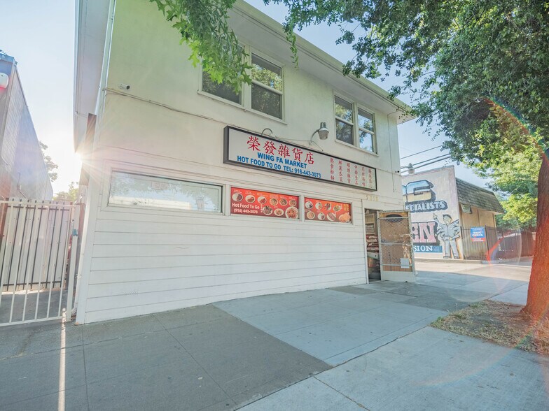 More Photos Of 2016-2018 16th St, Sacramento Storefront Retail Residential For Sale