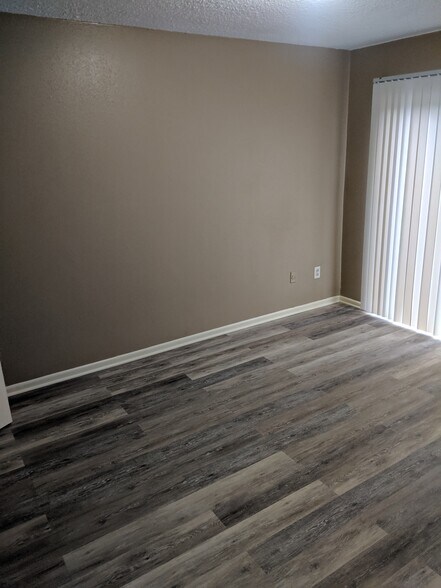 More Photos Of 401 Pinchback Rd, Beaumont Apartments For Sale