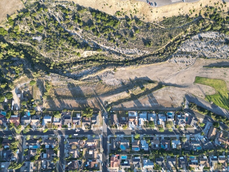 More Photos Of 12451 Gridley Ave, Sylmar Land For Sale