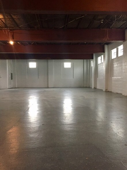 More Photos Of 414 E Lincoln Ave, Mc Donald Warehouse For Sale
