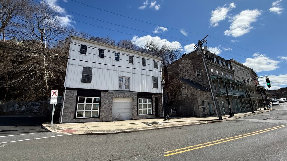 More Photos Of , Phillipsburg General Retail For Sale