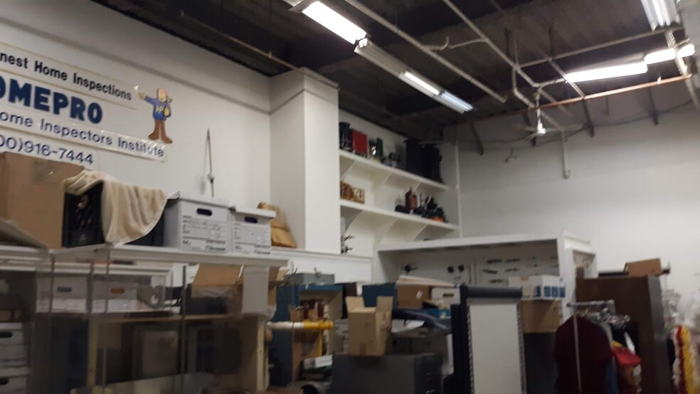 More Photos Of 2841 Hartland Rd, Falls Church Office For Sale