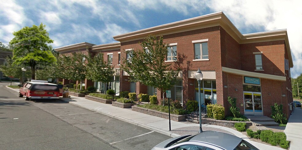 More Photos Of 100 Park Ave, Hillsdale Storefront Retail Residential For Lease