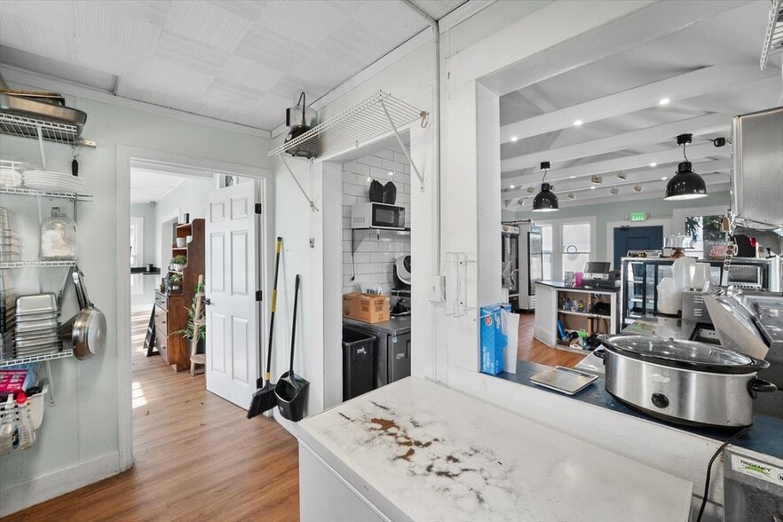 More Photos Of 4 White St, Saint Augustine Storefront For Lease