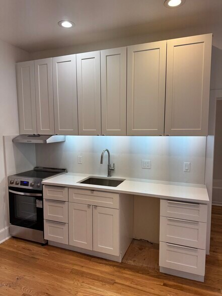 More Photos Of 2926 Welton St, Denver Specialty For Sale