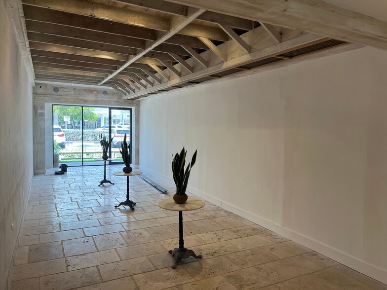More Photos Of 3700 S Dixie Hwy, West Palm Beach Storefront Retail Office For Lease