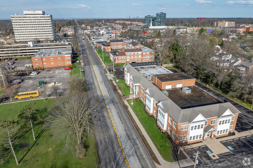 More Photos Of 21111 Chagrin Blvd, Beachwood Office For Lease