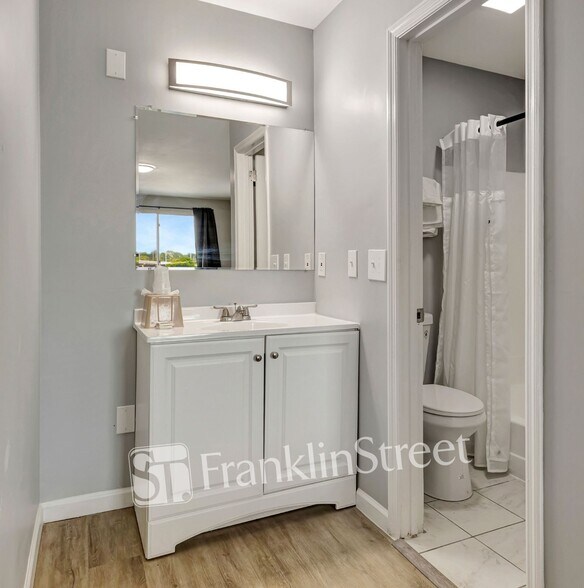 More Photos Of 1274 Murfreesboro Pike, Nashville Apartments For Sale