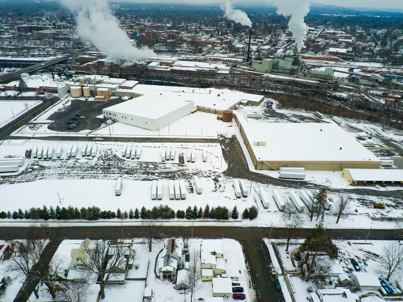 More Photos Of 1 River St, South Glens Falls Manufacturing For Sale