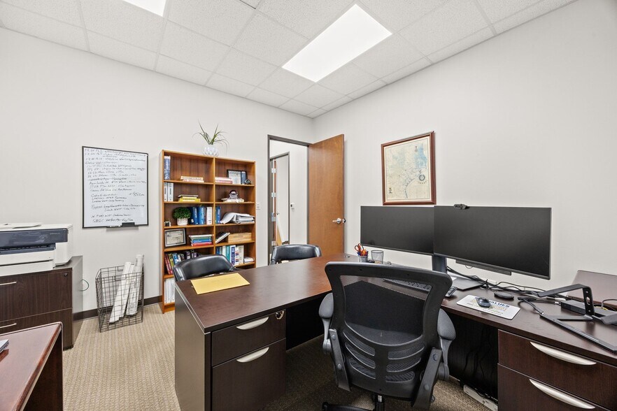 More Photos Of 301 Denali Pass, Cedar Park Office For Sale